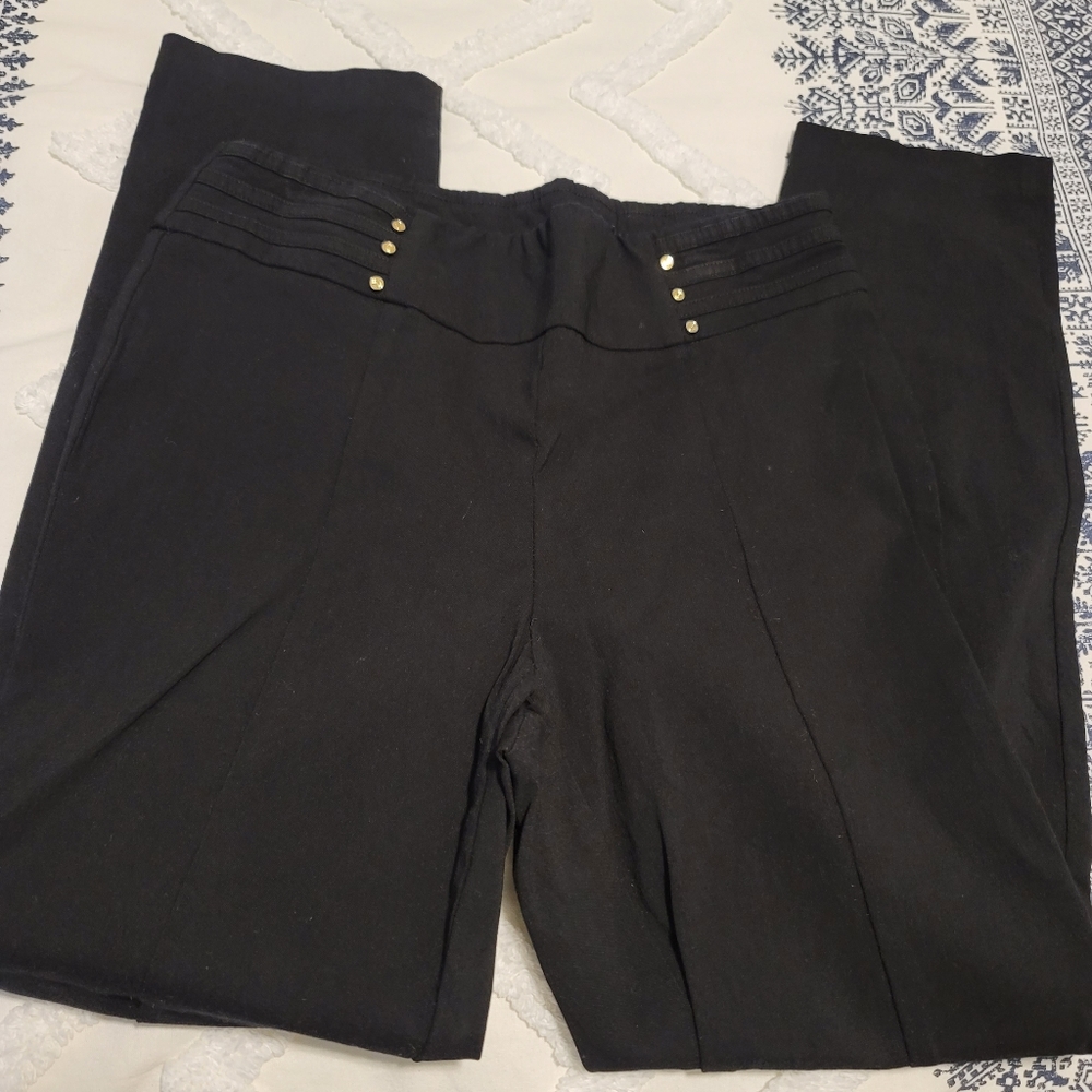 Black skinny pants